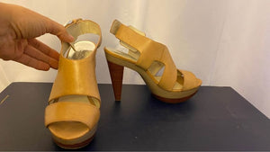 Designer Camel Colored High Heel Shoes Size 6