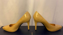 Load image into Gallery viewer, Beige Designer High Heel Shoes Size 6