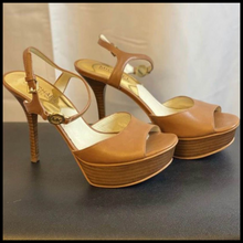 Load image into Gallery viewer, Designer High Heels - Size 6M