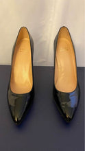 Load image into Gallery viewer, Shiny Black Designer High Heels Size 6