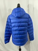 Load image into Gallery viewer, NEW! Ultra Light Down Packable Jacket Size Small